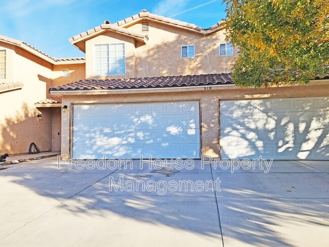 Foto del edificio - 910 Bourbon St