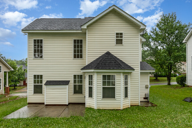 Building Photo - 3727 Bullard St