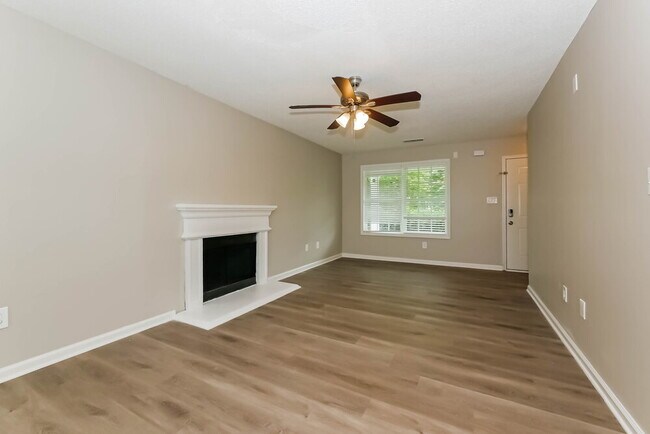 Building Photo - 4829 Brookwood Pl