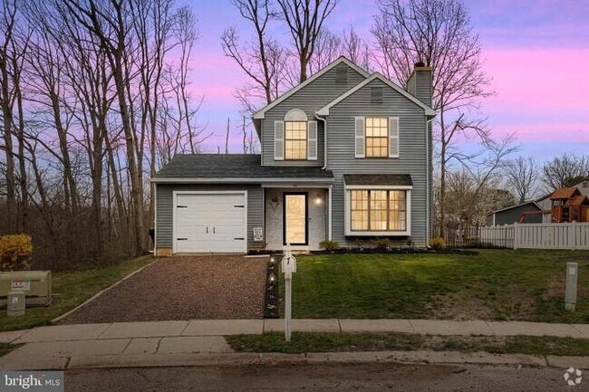 Building Photo - 7 Woodstream Ct