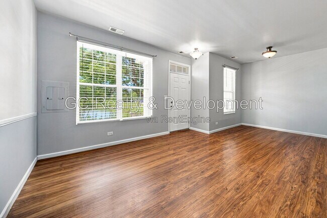 Foto del edificio - 203 Springbrook Trail S