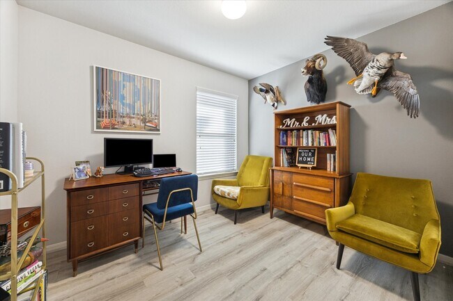 Building Photo - 3018 Village Creek Dr