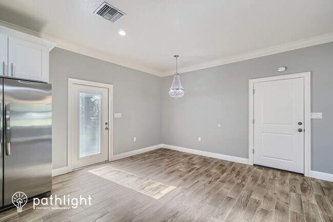 Foto del edificio - 1409 E Laura Street, Plant City, FL, 33563