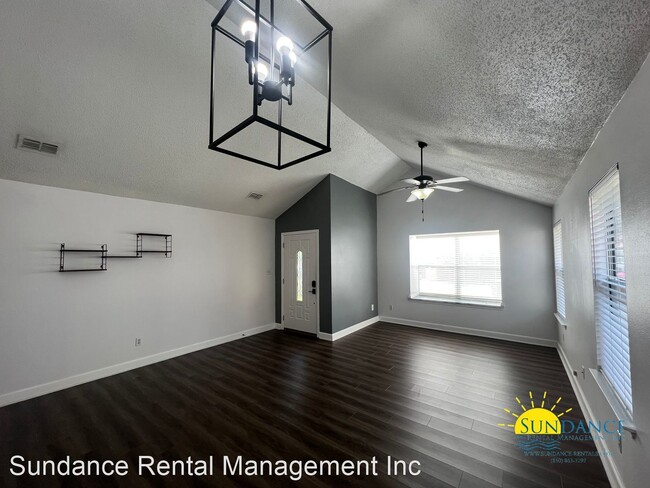 Building Photo - 3 br, 2 bath House - 1727 Quail Path