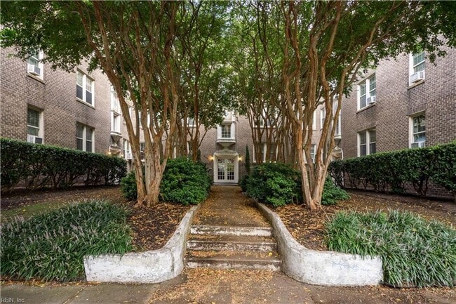 Adorable Condo in Ghent! - Adorable Condo in Ghent!