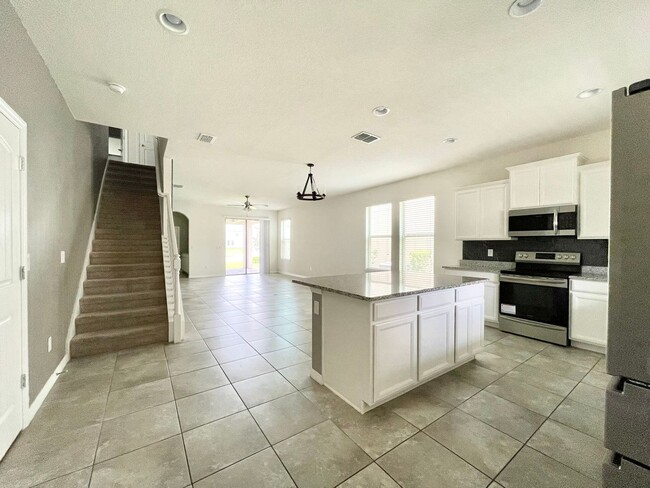 Building Photo - Beautiful Home for rent in Winter Garden