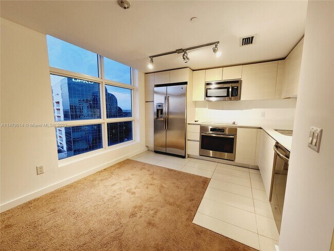 Building Photo - 4250 Biscayne Blvd
