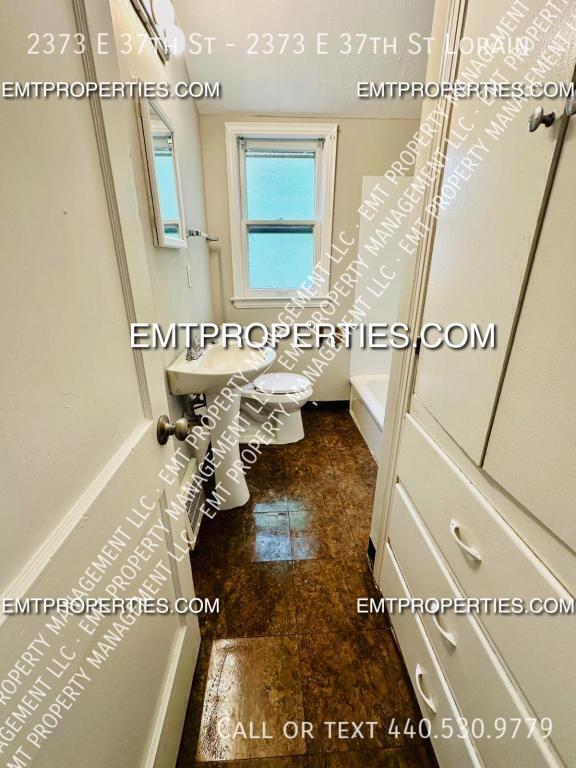 Foto del edificio - 2373 E 37th St