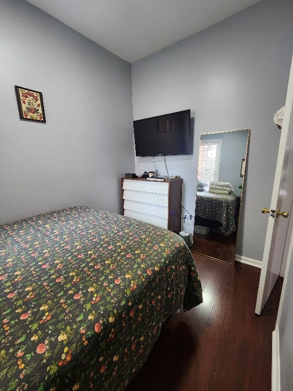 Foto del edificio - 329 Elm St NW