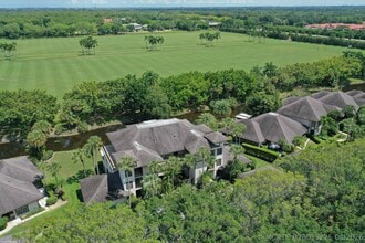 Building Photo - 2770 Polo Island Dr