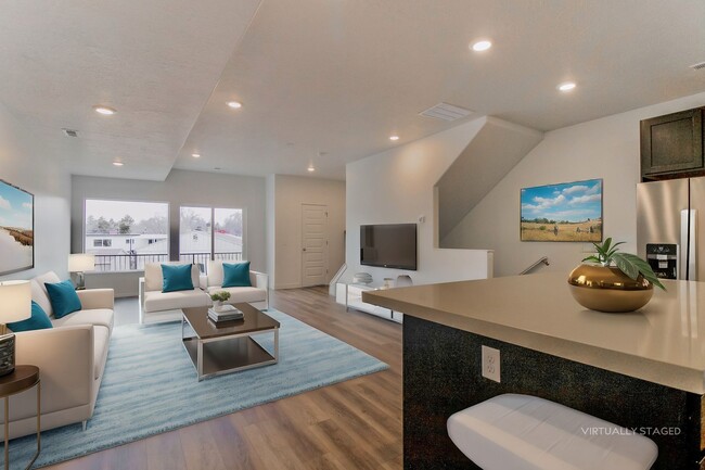 Building Photo - Amazing Modern three-story new build townh...