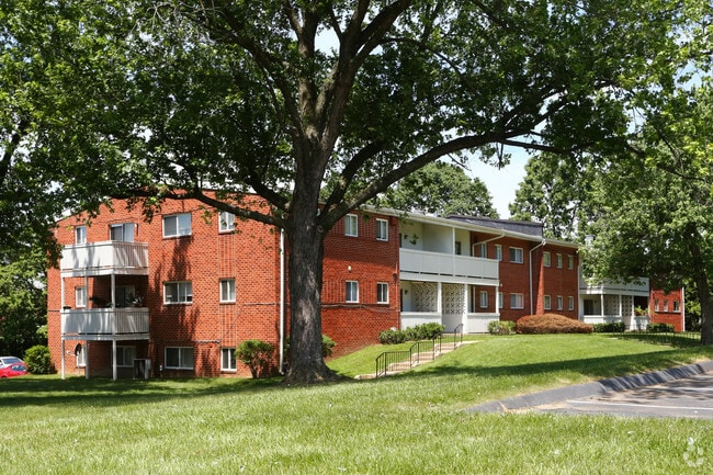 Fox Crossing Apartments - Baltimore, MD | Apartments.com