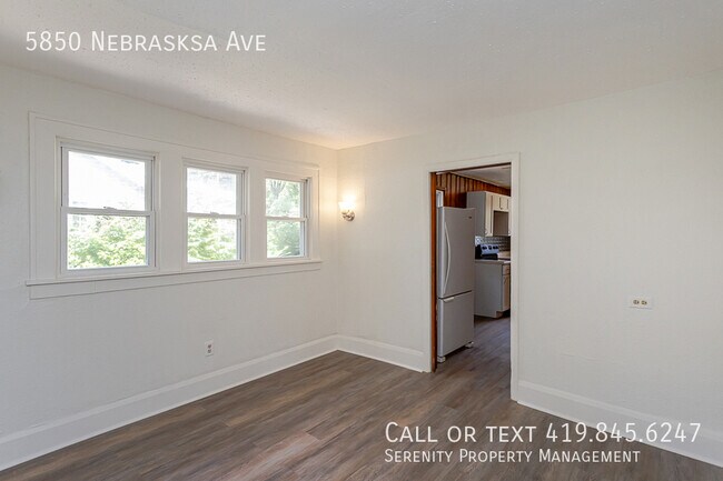 Foto del edificio - 5850 Nebraska Ave