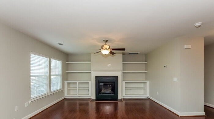 Building Photo - 4411 Kiddle Ln