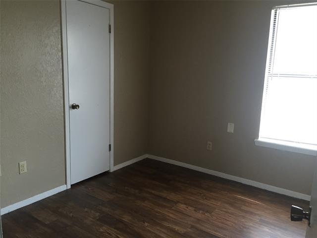 Building Photo - 3758 Radcliff Rd