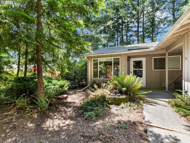 Foto del edificio - 13334 SE Sherman St