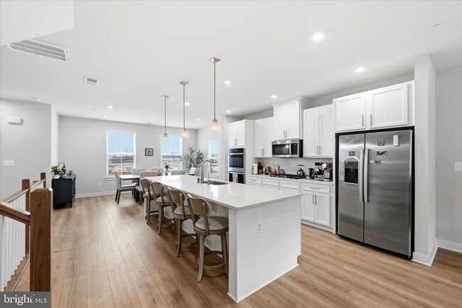 Building Photo - 14447 Albemarle Point Pl