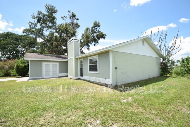 Building Photo - 1204 Honeytree Ln W