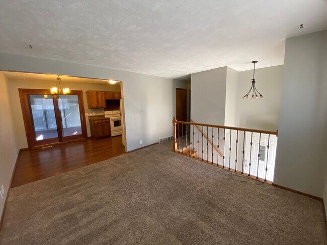 Foto del edificio - 8803 S 143rd St