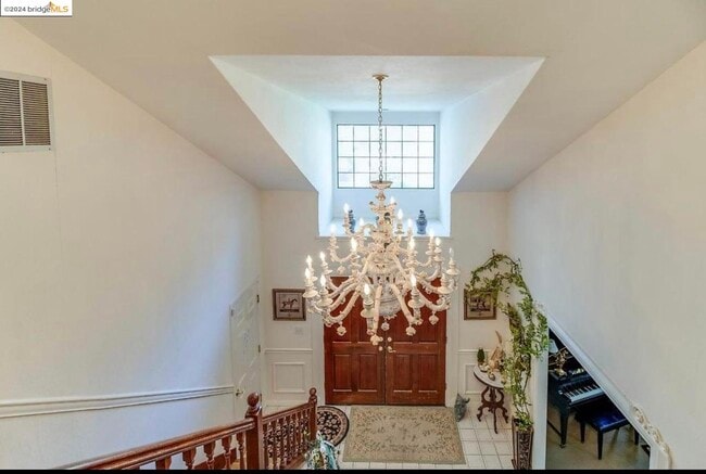 Foto del edificio - 7 San Andreas Dr