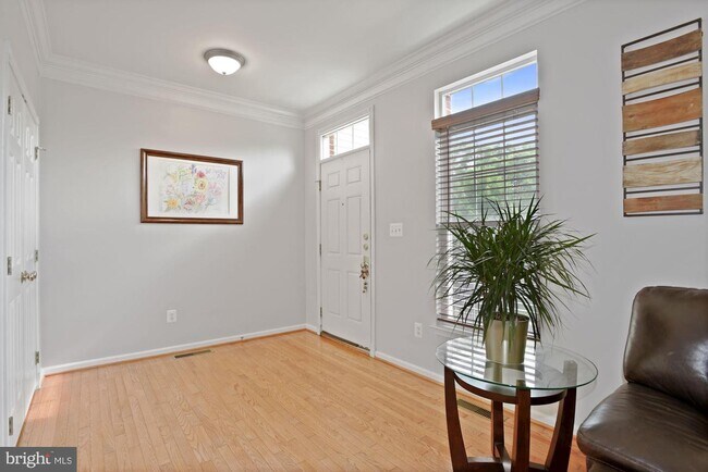 Building Photo - 104 Ivy Hills Terrace