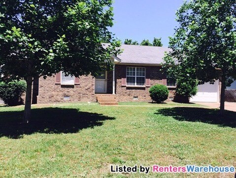 Building Photo - 648 Kingsway Dr