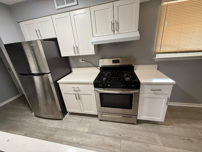 Foto del edificio - 1505 S Canford Cliffs Dr