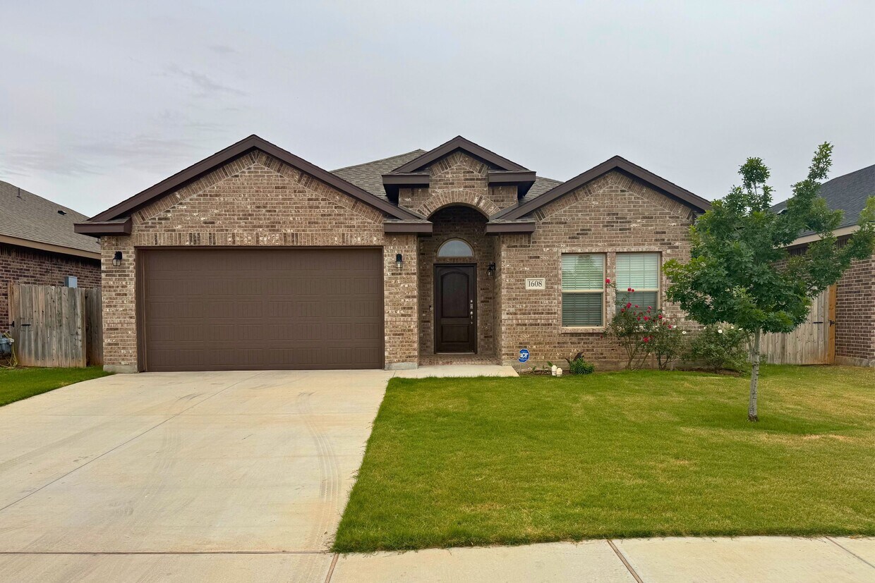 Foto principal - 1608 Bandolier Dr