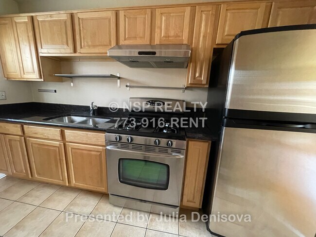 Foto del edificio - 1147 Deerfield Rd
