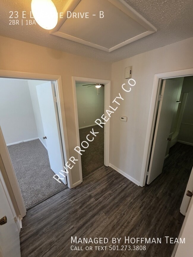 Building Photo - 23 E Laramie Dr