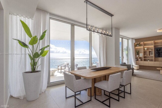 Foto del edificio - 2 br, 2.5 bath Condo - 16901 Collins Ave A...