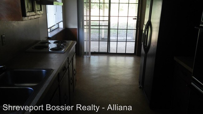 Building Photo - 3 br, 2 bath House - 9003 Cedar Creek Circle