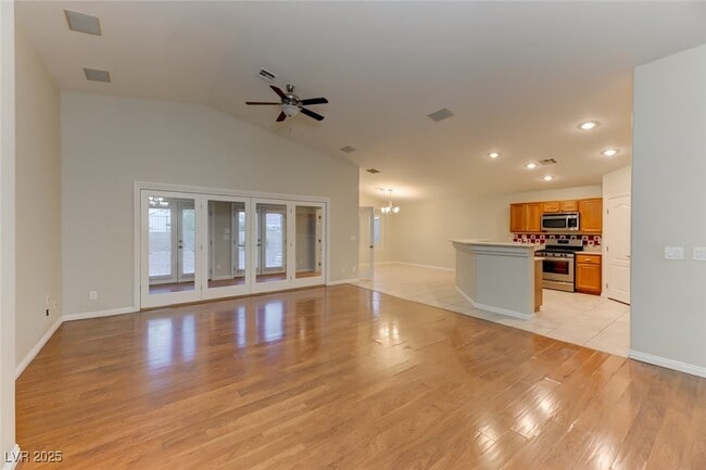 Building Photo - 8647 Majestic Vision Way