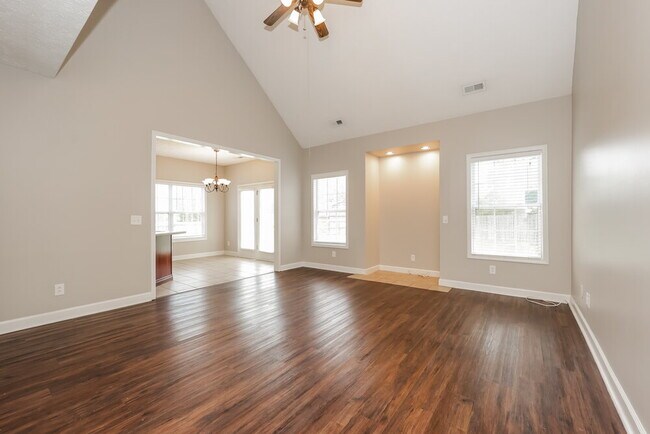 Building Photo - 114 Nick Price Dr