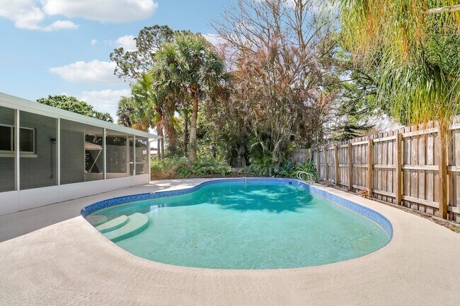 Foto del edificio - 2145 5th St