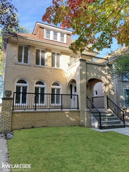 Foto principal - 645 Neff Rd