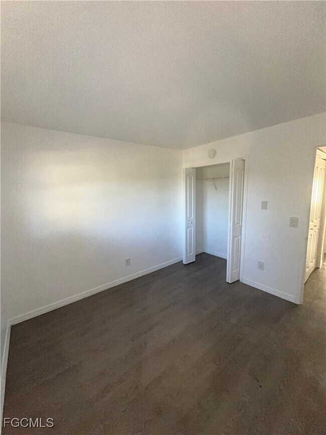 Foto del edificio - 1919 Lillie St