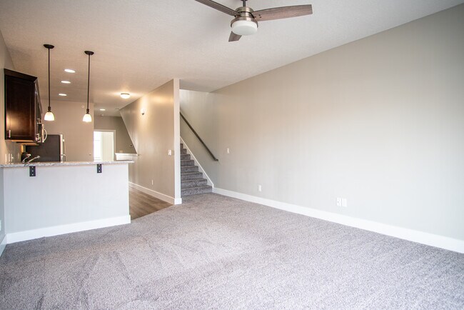 Building Photo - The Modern Townhomes