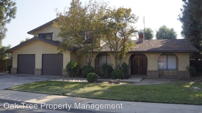 Building Photo - 4 br, 3 bath House - 762 W. Menlo Ave.
