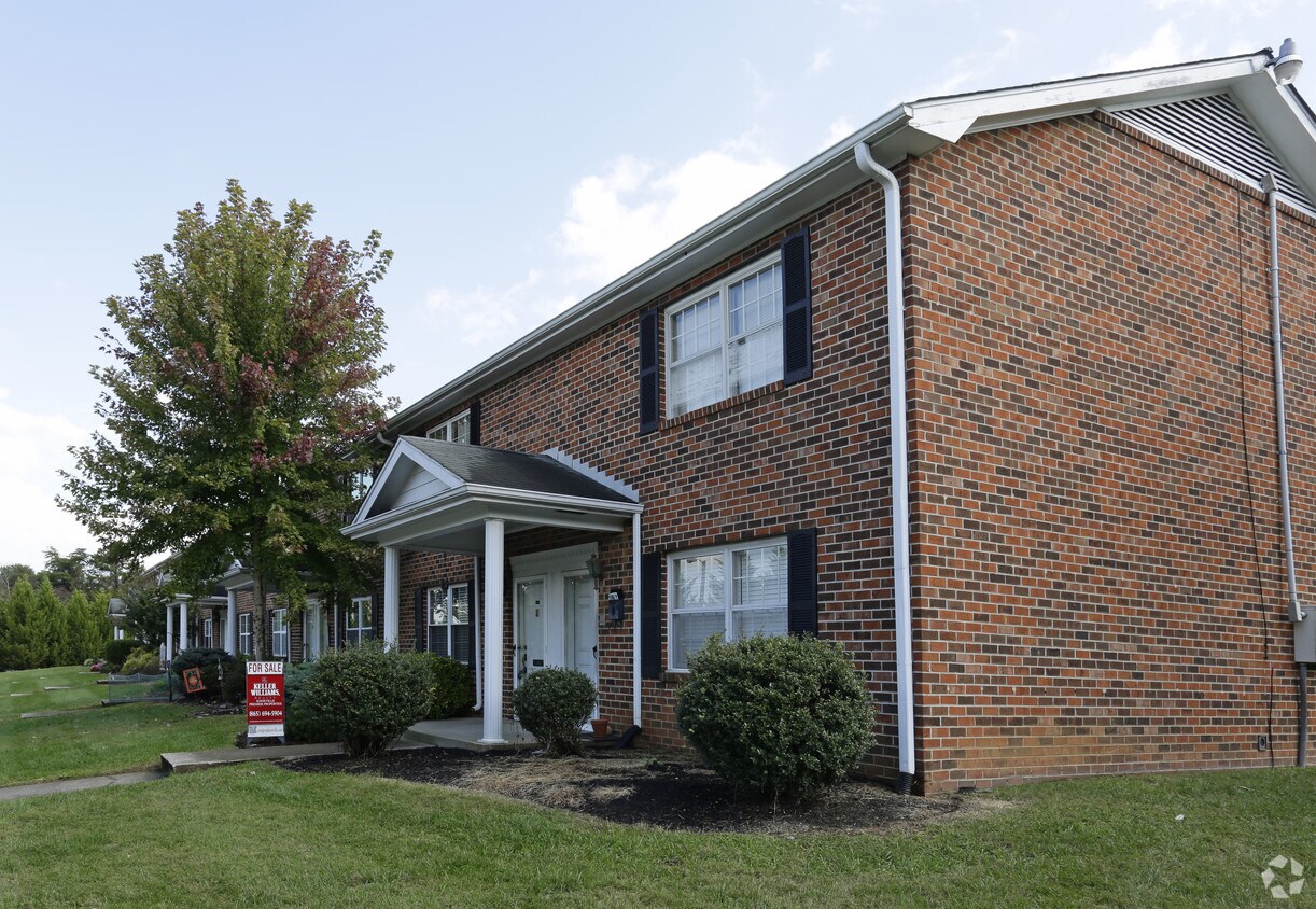 Building Photo - 481 Broome Rd