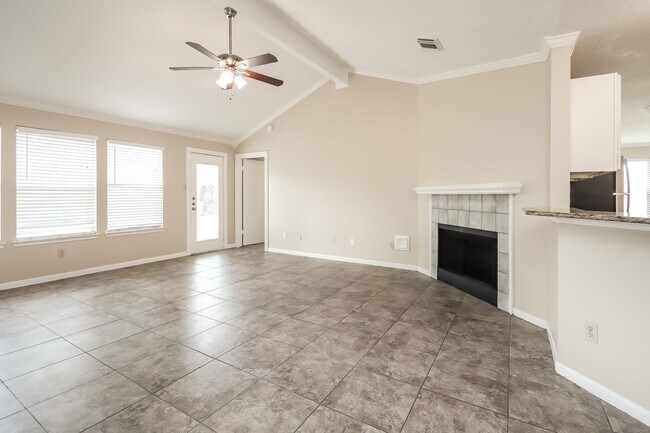 Building Photo - 9046 Smokehollow Dr