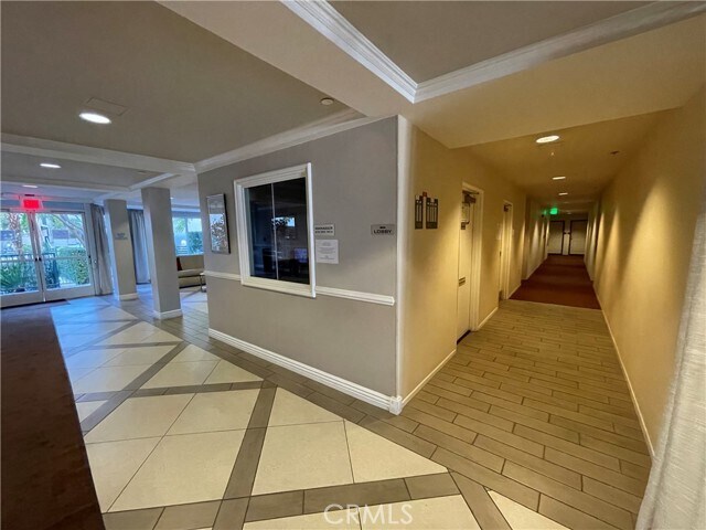 Foto del edificio - 4501 Cedros Ave