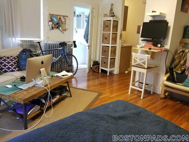 Foto del edificio - 44 Central St