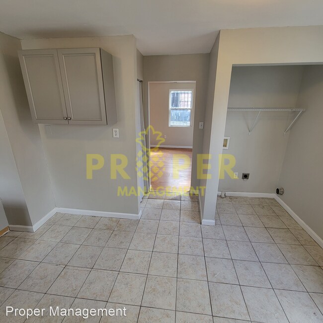 Foto del edificio - 3 br, 1 bath House - 4313 Genesee Avenue