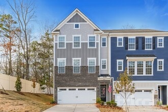 Building Photo - 1021 Bandon Dr