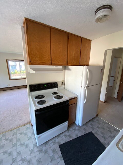 Kitchen - 3547 Grand Ave S