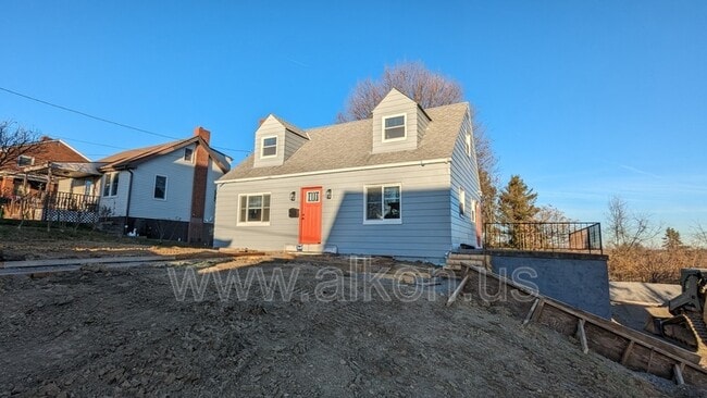 Photo - 2710 Houston St House