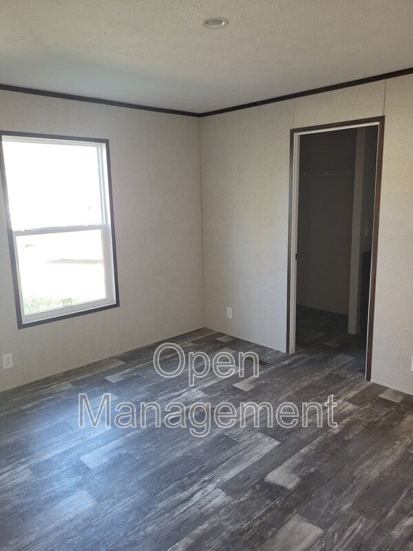 Building Photo - 3416 Kramers Ln