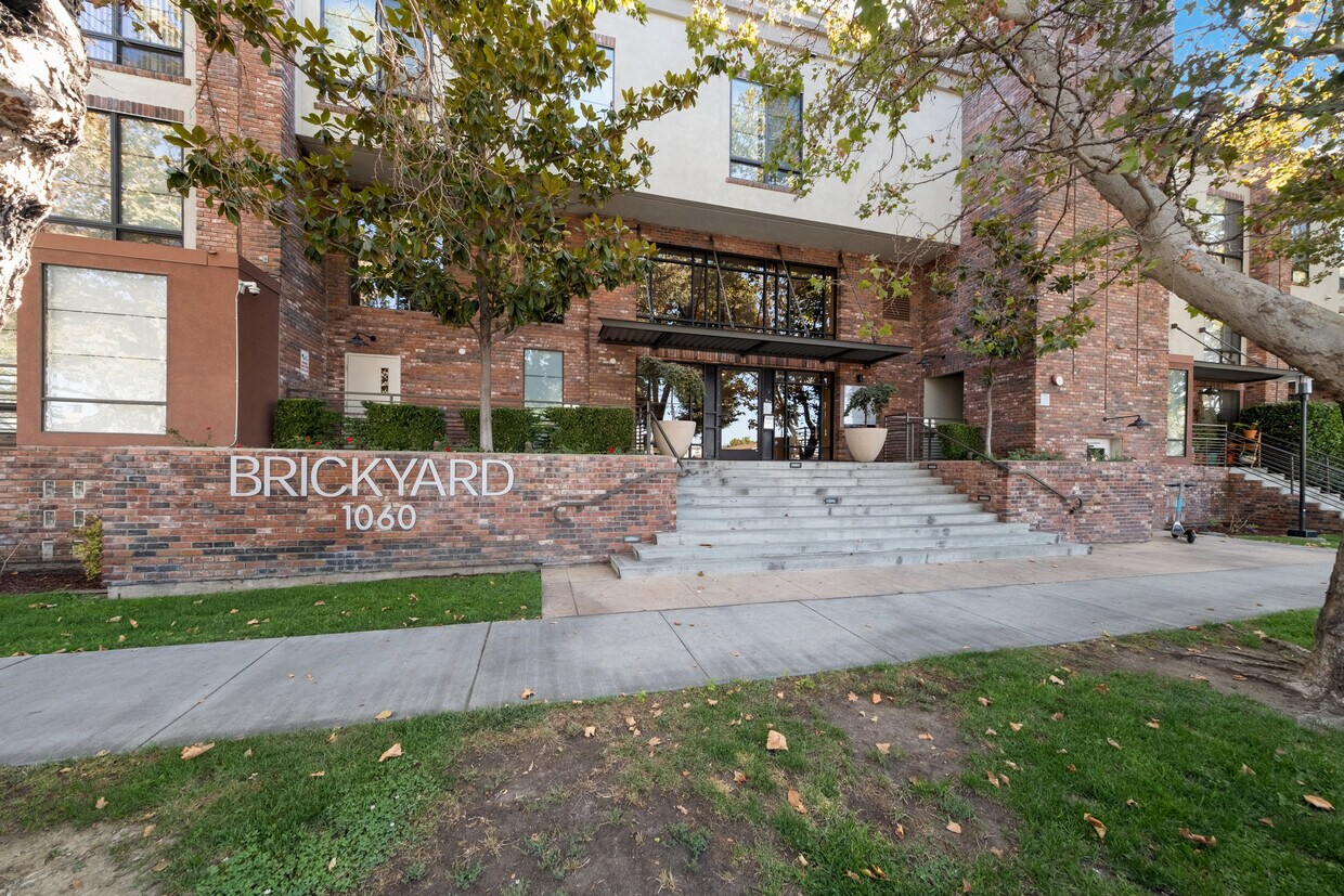 1060 S 3rd St Unit 350, San Jose, CA 95112 Condo for Rent in San Jose