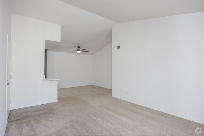 2 habitaciones, 2 baños - 925 pies cuadrados - Sala de estar/comedor - Central Park